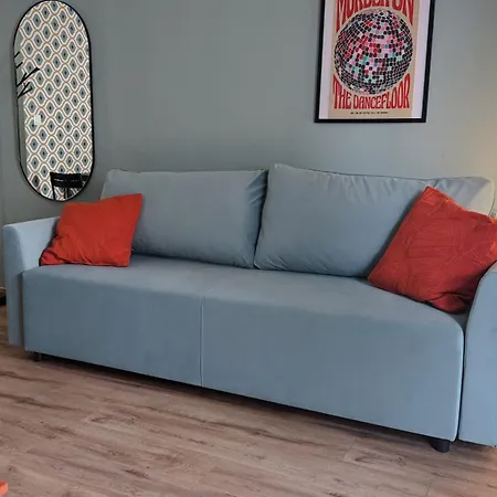 Orange With Balcony - Free Parking And Self Check-in Warschau