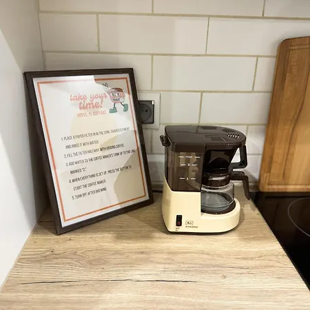 Orange With Balcony - Free Parking And Self Check-in * ワルシャワ