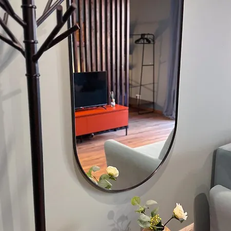 アパート Orange With Balcony - Free Parking And Self Check-in